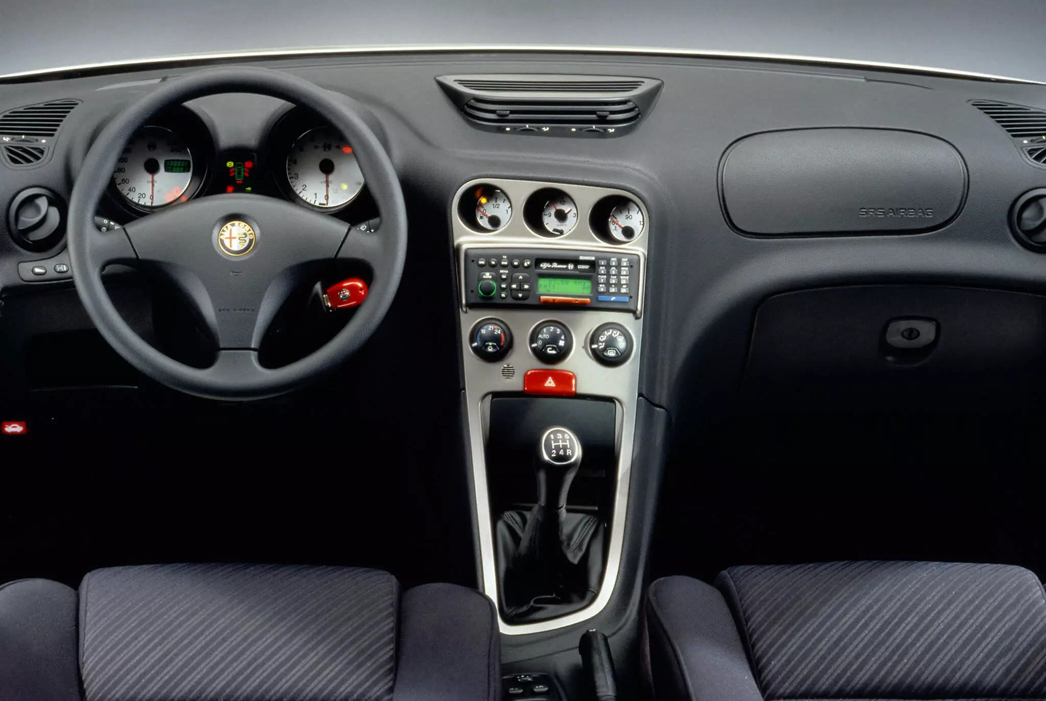 Interiér Alfa Romeo 156