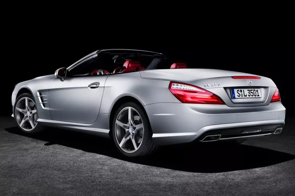 Official images of the new Mercedes SL 2013 28683_3