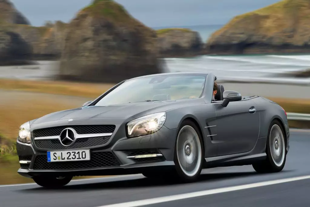 Viralliset kuvat uudesta Mercedes SL 2013:sta 28683_7