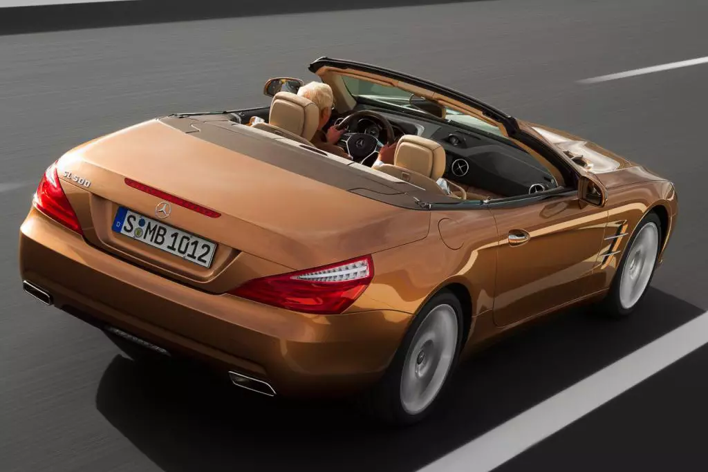 Amptelike beelde van die nuwe Mercedes SL 2013 28683_9