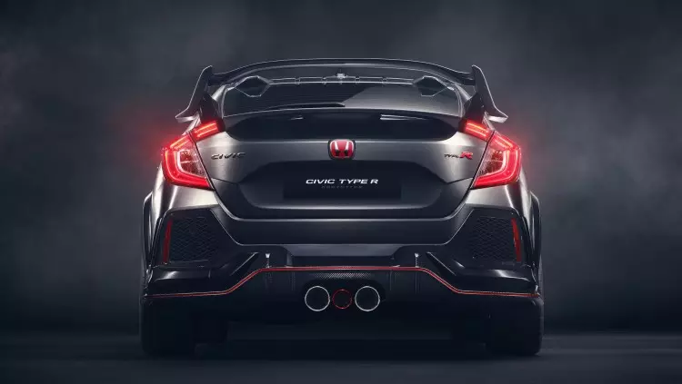 Honda Civic Type R: «Japanski Monster» će biti u Ženevi 28701_1