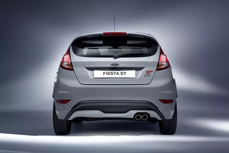 Ford Fiesta ST200 lati wa ni si ni Geneva 28776_1