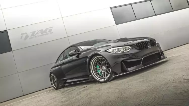 BMW M4 ታግ ሞተር ስፖርት 3