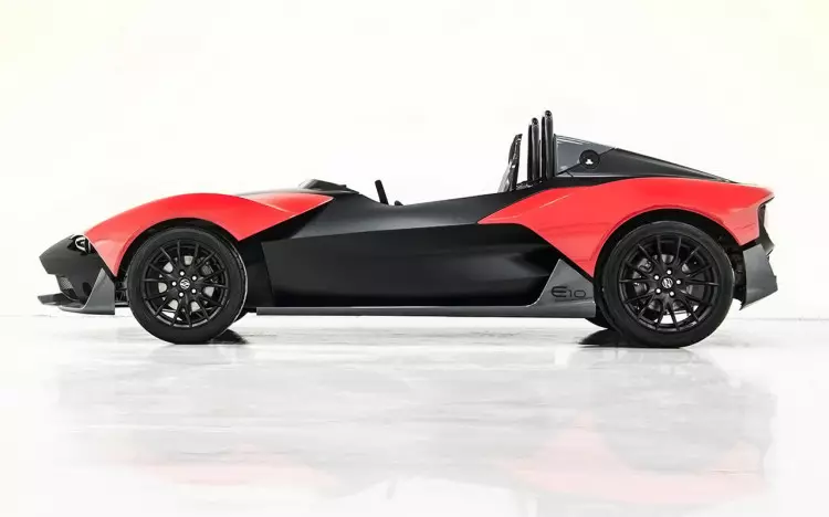 2014-Zenos-E10-Statico-3-1280x800