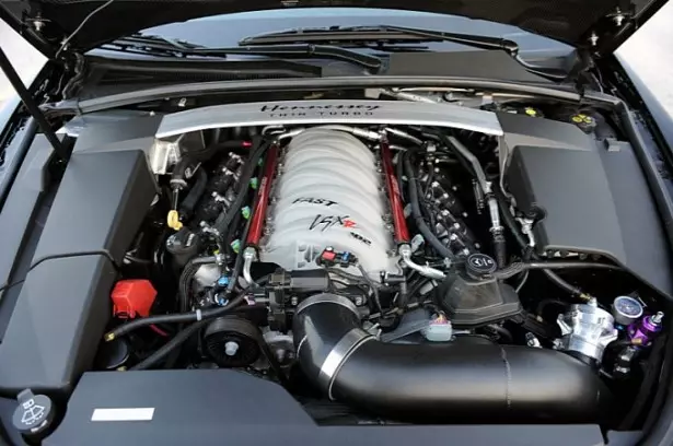 “Hennessey Cadillac VR1200” ekiz turbo kupe 29396_3