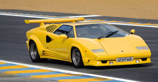 Lamborghini-Countach-Bertone