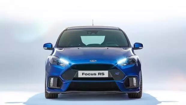 Ford Focus rs 2015 4