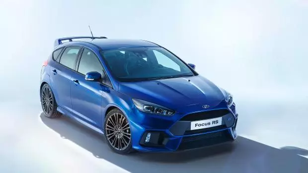 Ford Focus rs 2015 5