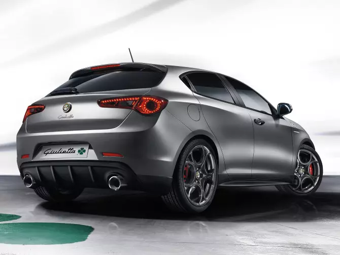 alfa_romeo_giulietta_quadrifoglio_verde_1_2014 թ