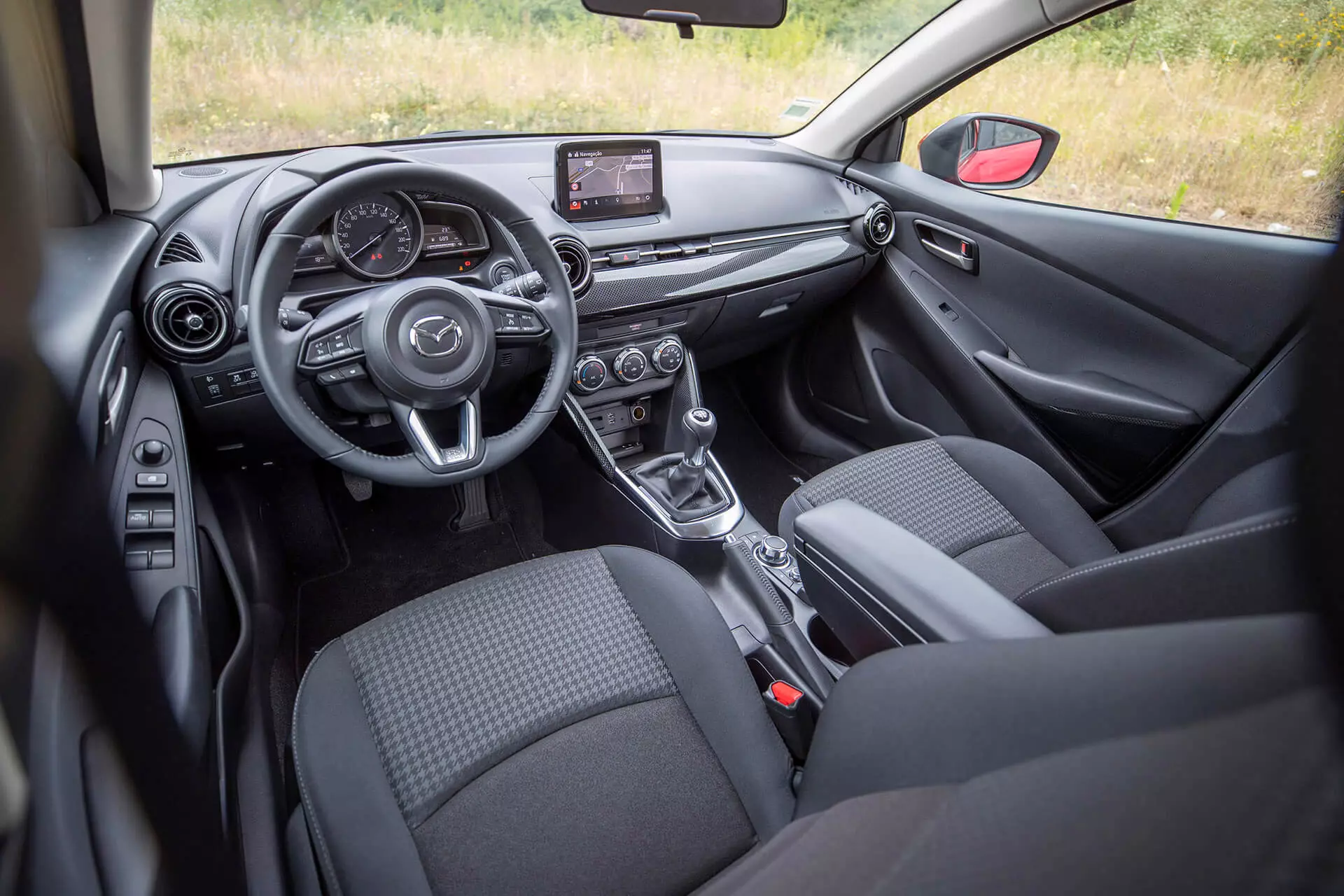 Mazda2 مقدما