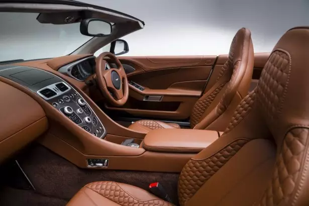 New-Aston-Martin-Vanquish-Stearing Wheel-Cabriolet 12