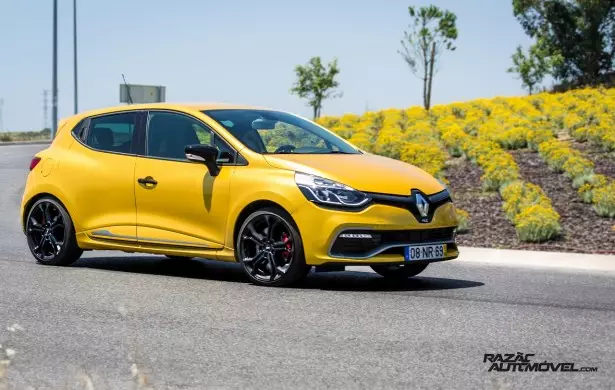 Renault Clio RS 200 EDC పరీక్ష 13