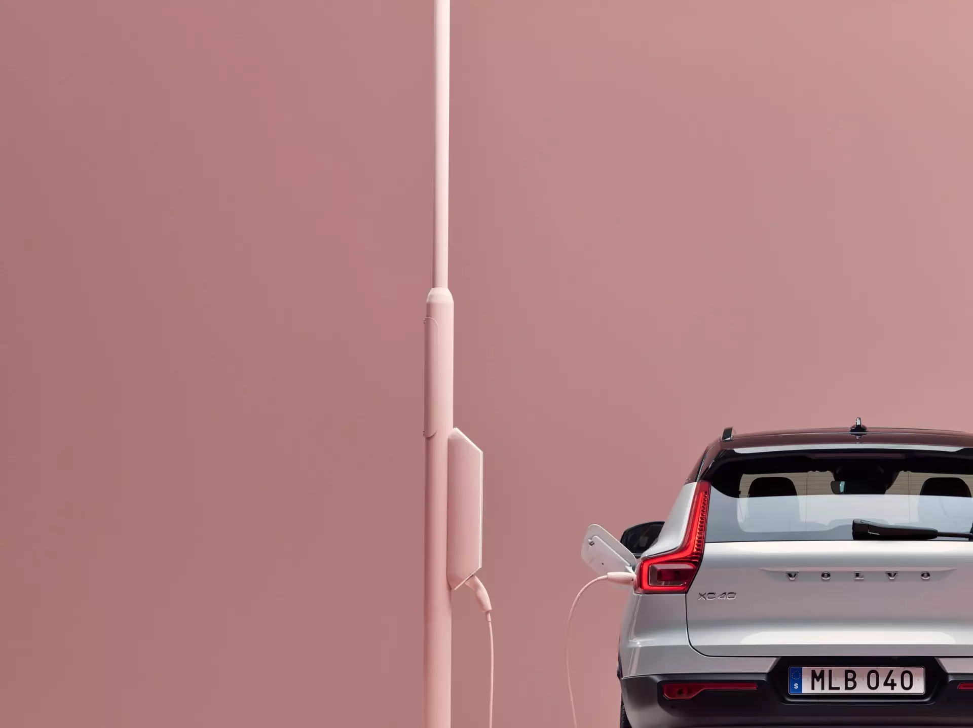 Volvo XC40 Şarj Edildi