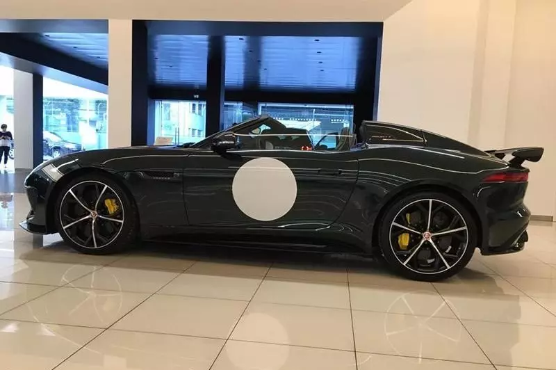У Португалії продається Jaguar F-Type Project 7