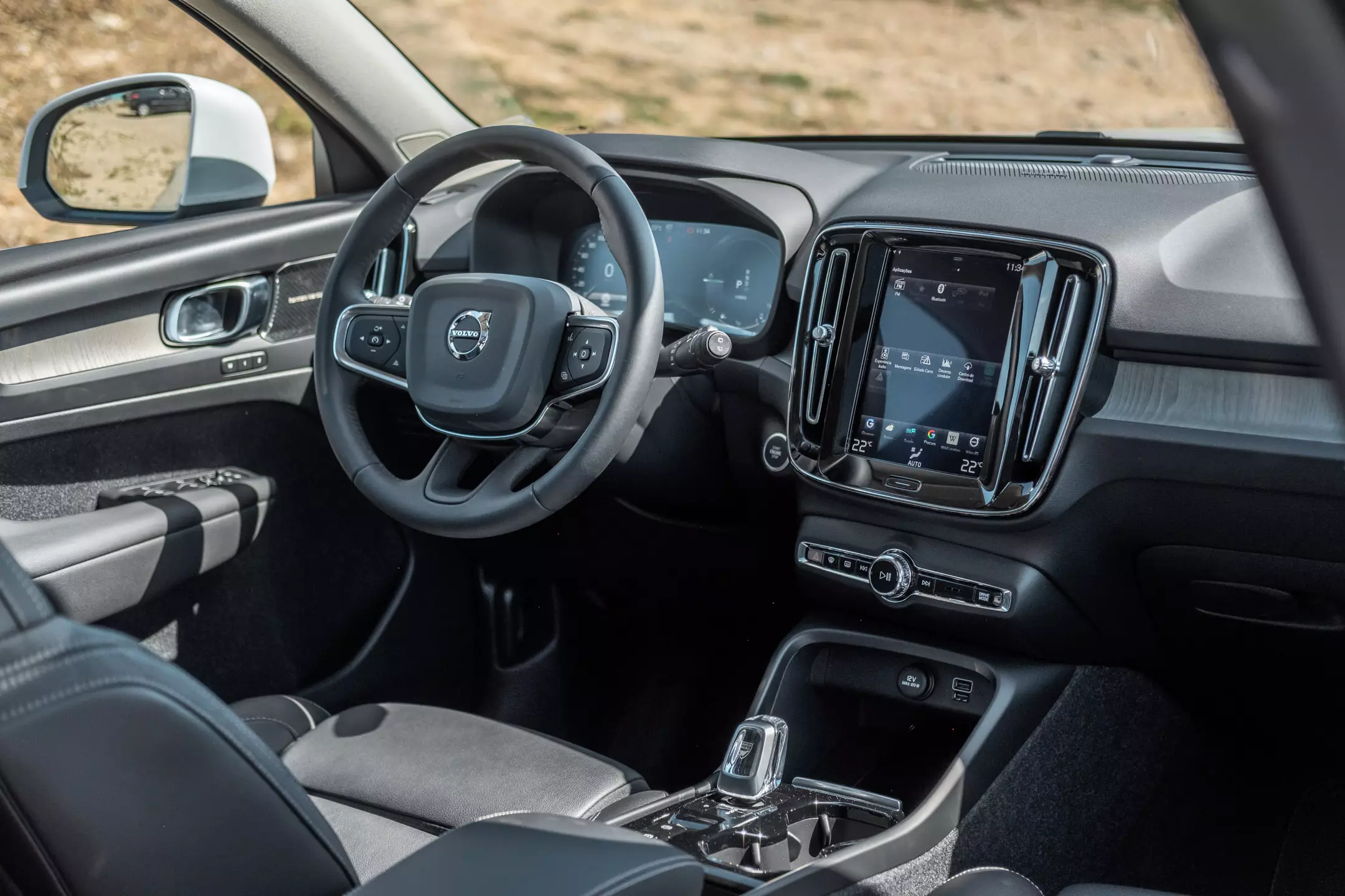 Volvo XC40 T5 ریچارج PHEV