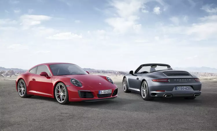 911 ڪيريرا ايس / 911 ڪيريرا ڪيبريوليٽ