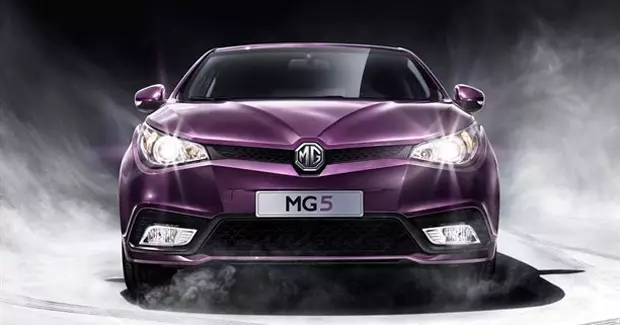 Yeni MG 5 2013 təqdim olundu [İlk şəkillər] 31809_1