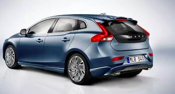 Volvo V40: অবশেষে প্রকাশ... দুর্ঘটনাক্রমে! 32002_1