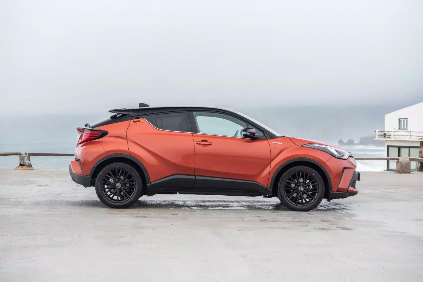 Ми вже протестували найпотужнішу та найефективнішу Toyota C-HR (відео) 3236_1