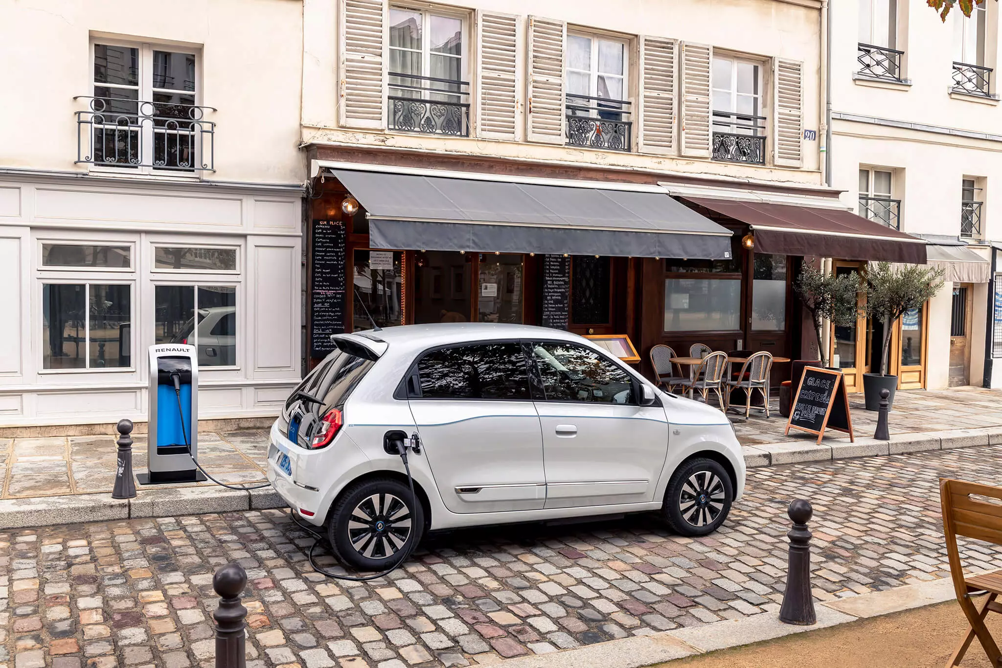 Ụlọ ọrụ Renault Twingo Electric