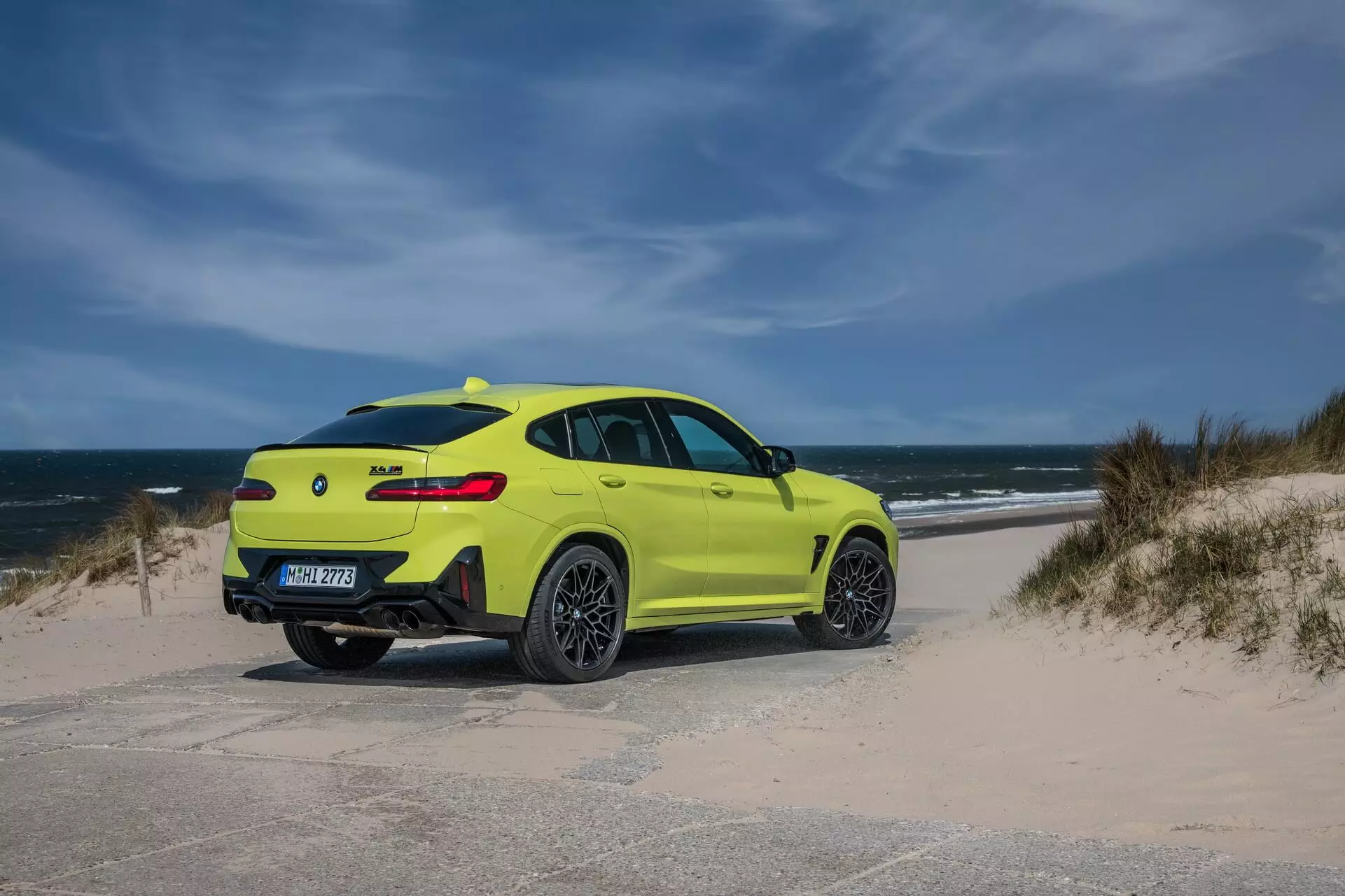 سيارة BMW X4 M.