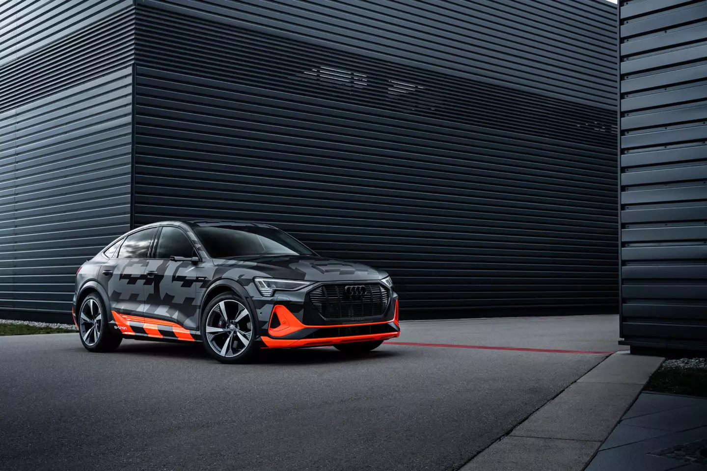 Audi e-tron S Sportback