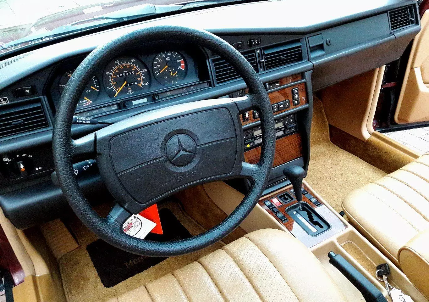 Mercedes-Benz 190 E 2.3, 1986 г