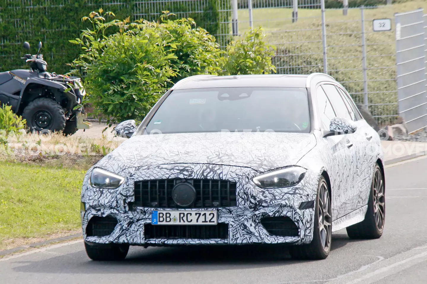 Mercedes-AMG C 63 T spy photos