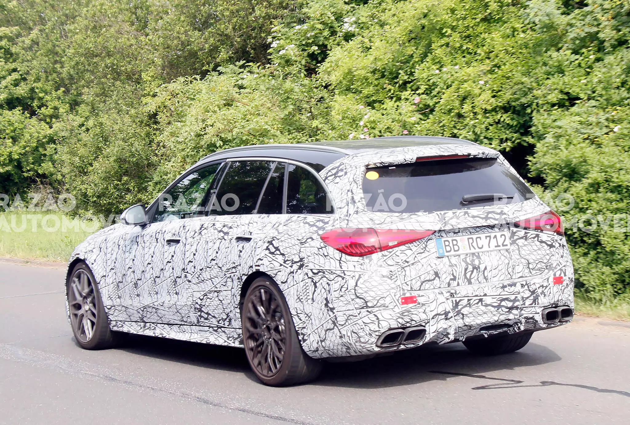 Špionážní fotografie Mercedes-AMG C 63 T