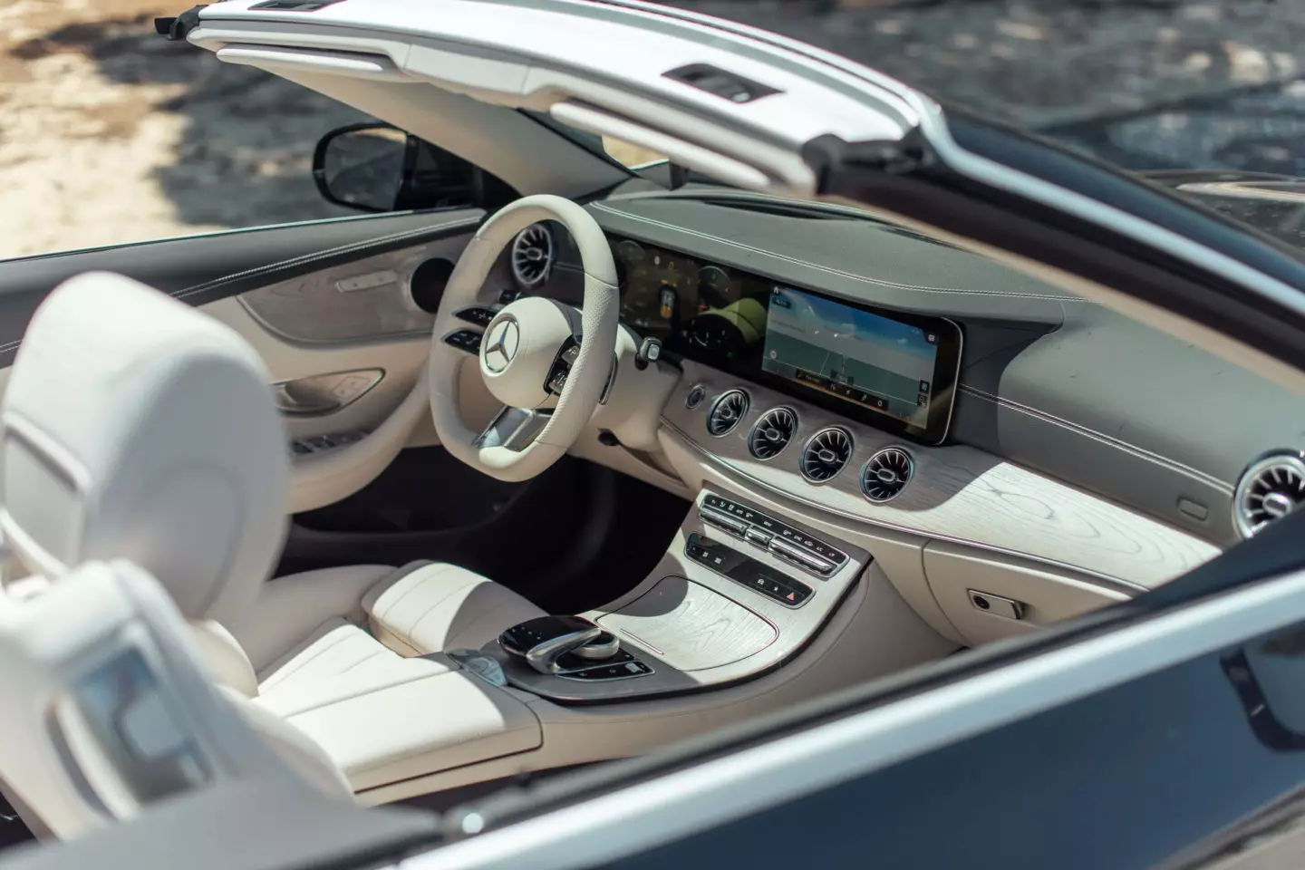 Interior Mercedes-Benz E-Class 220 d Cabriolet