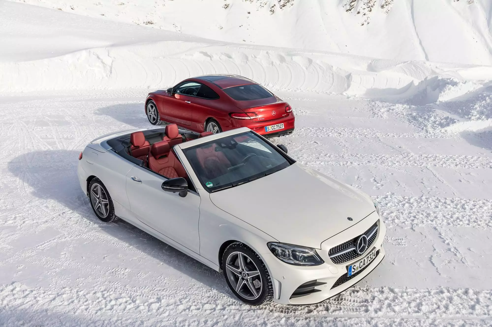 I-Mercedes-Benz C-Class Coupé ne-Convertible