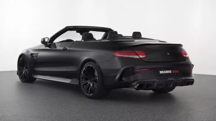 Mercedes-AMG C63 S Cabriolet ji Brabus li Cenevreyê 3573_1