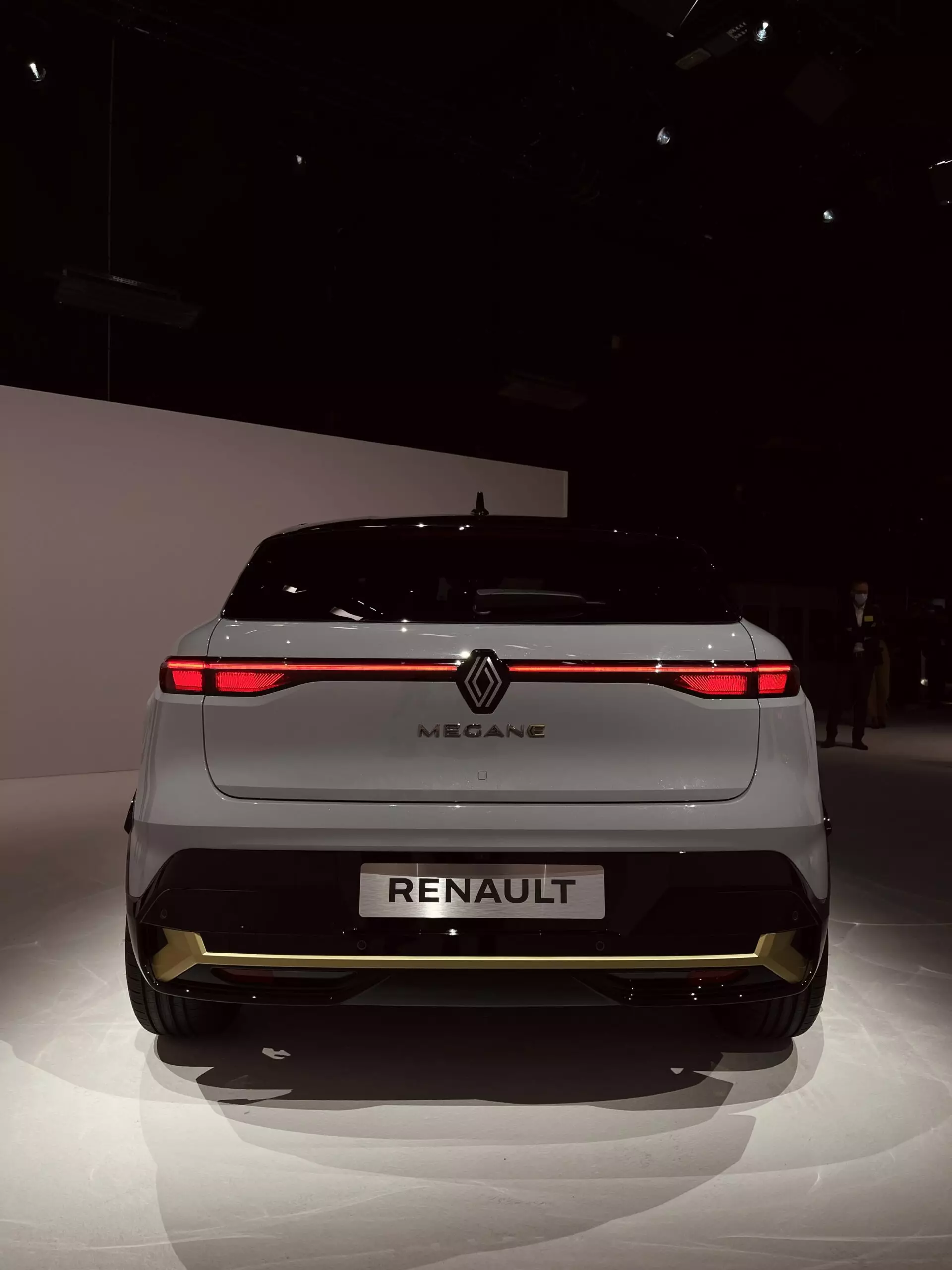 Renault Mégane E-Tech လျှပ်စစ်