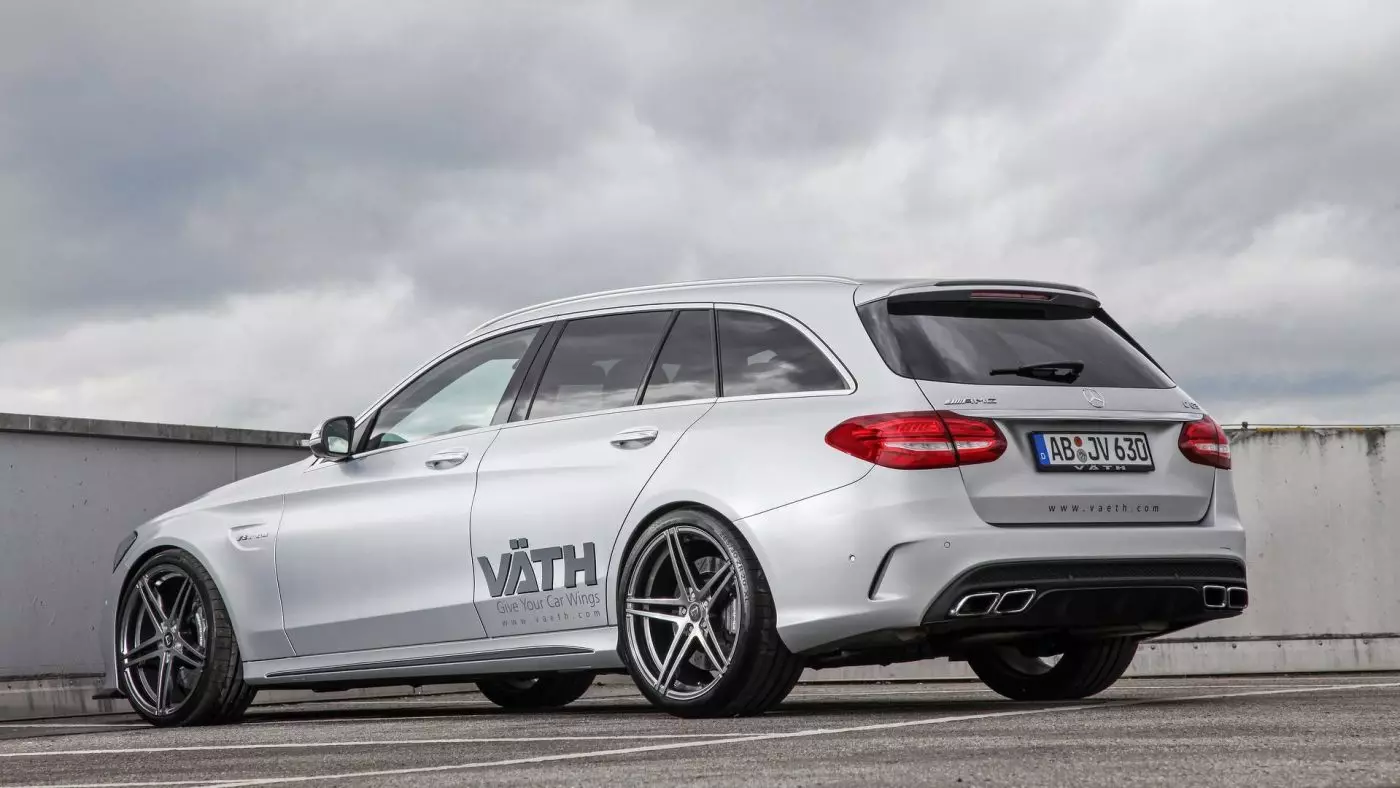 مرسډیز-AMG C63 واټ