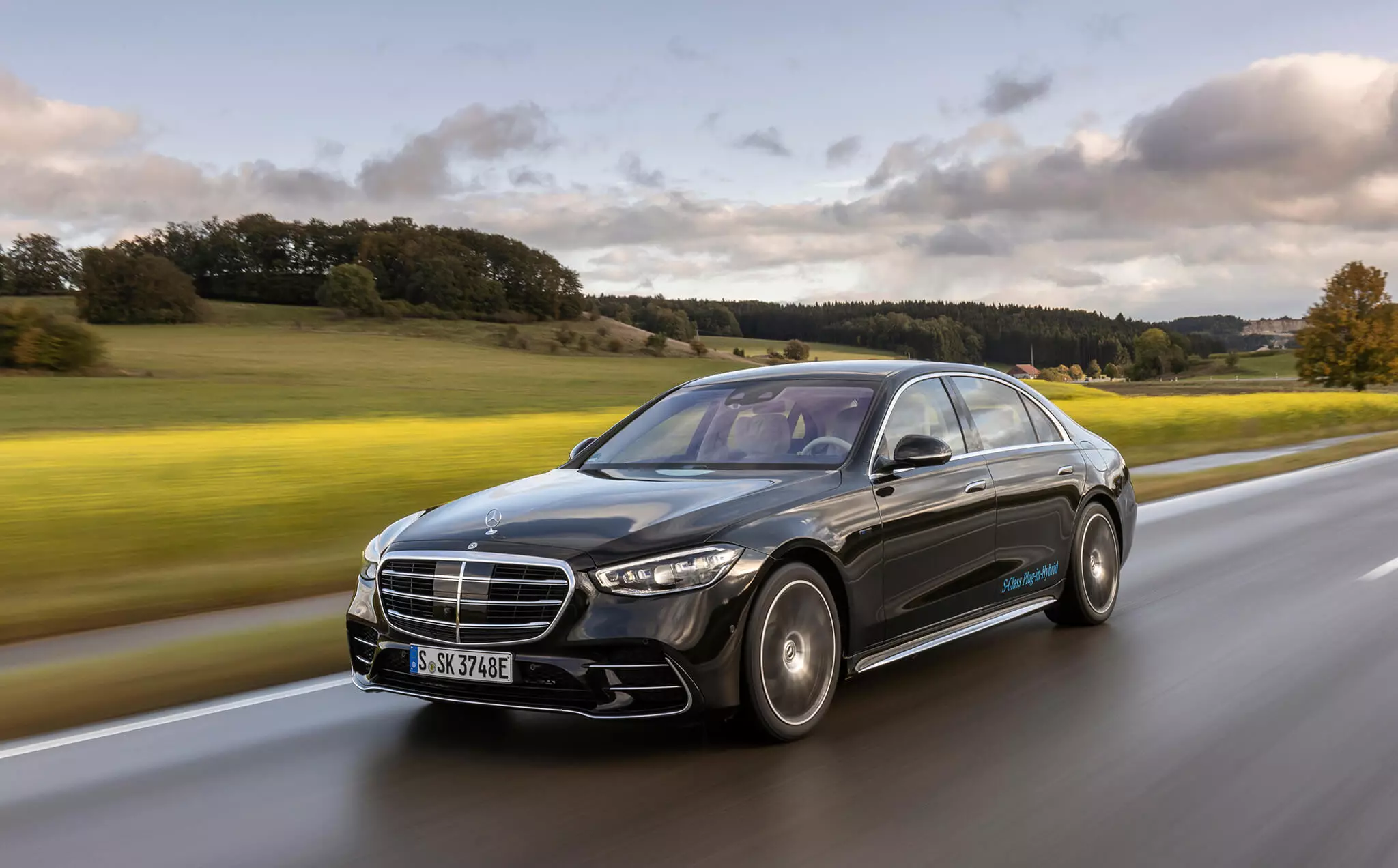 Mercedes-Benz නව S-Class PHEV W223