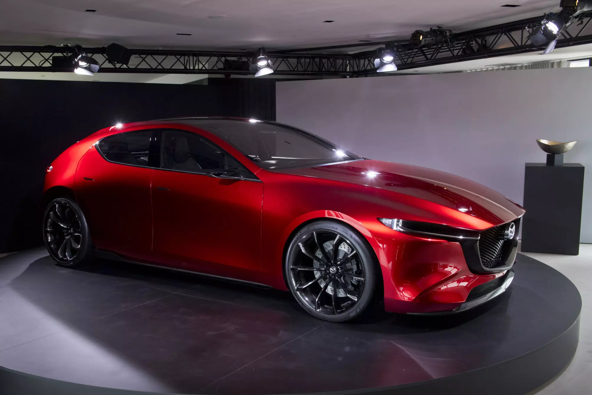 Кайа машина. Mazda Kai Concept. Мазда 3 концепт. Мазда 140.