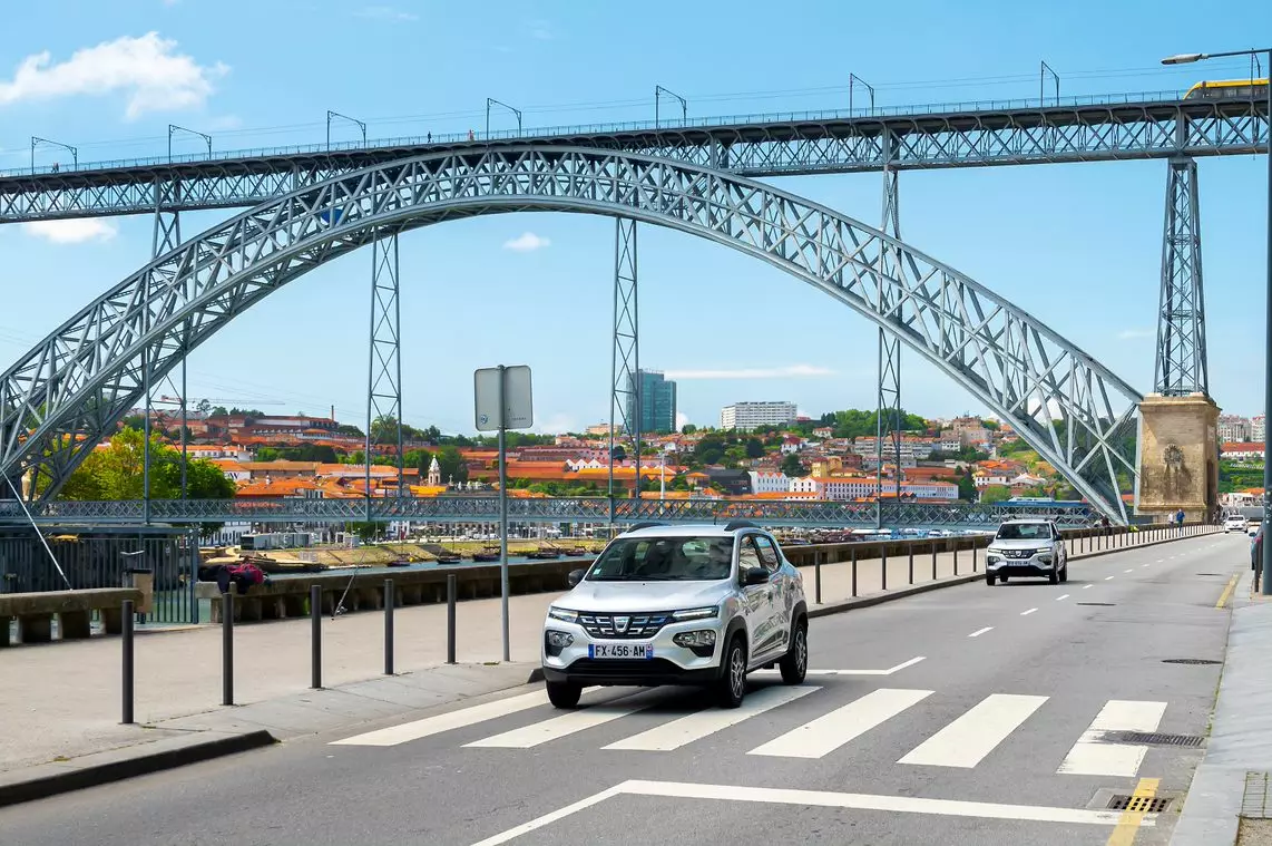 Porto'da Dacia Baharı