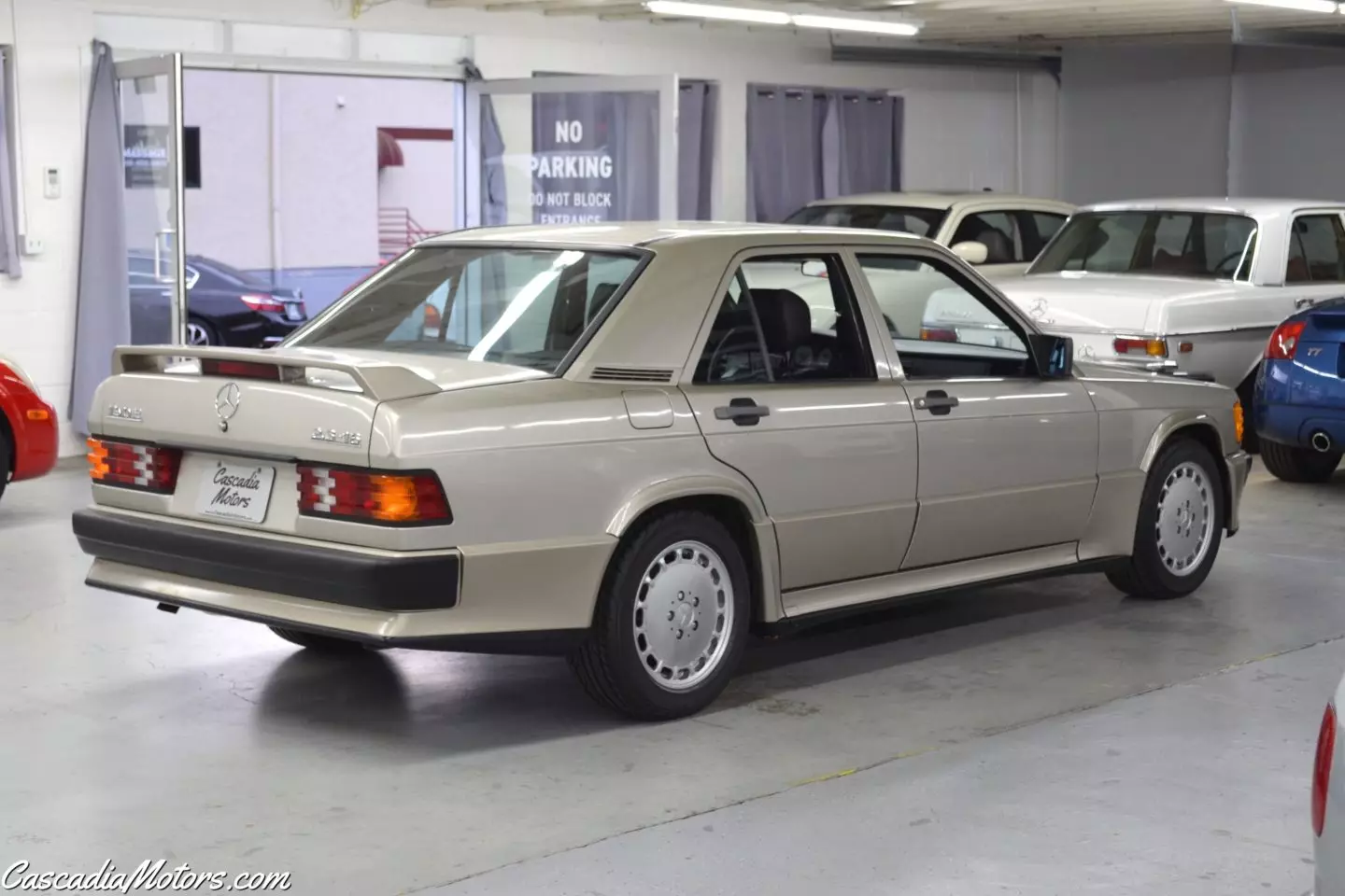 Mercedes-Benz 190 E 2.3-16 కాస్వర్త్