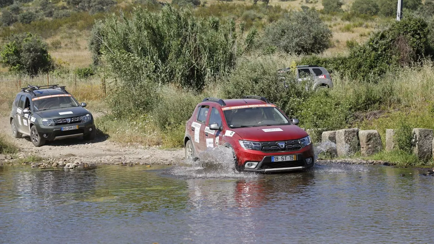 Dacia шытырман оқиғалы клубы тегін қашу