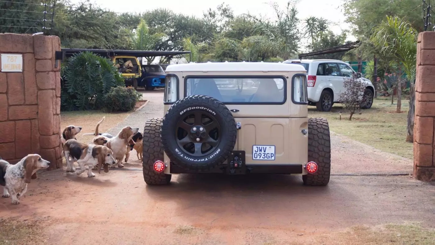 Hot Rod Toyota Land Cruiser