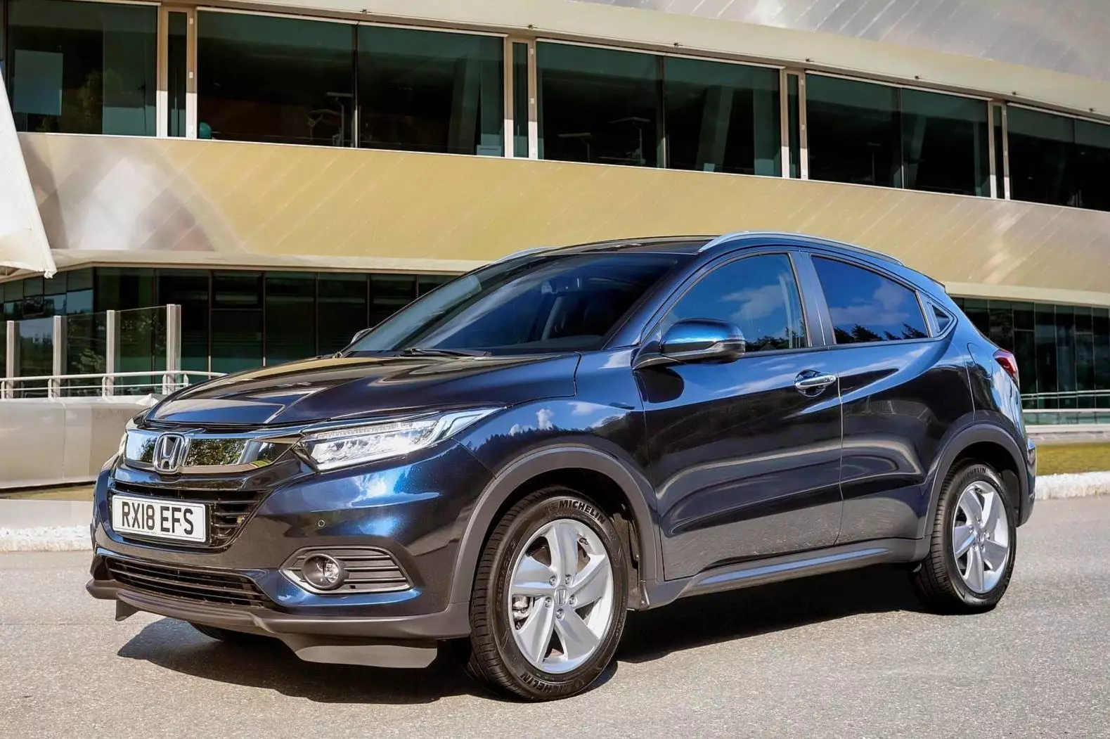 Honda HR-V фейслифт 2019г