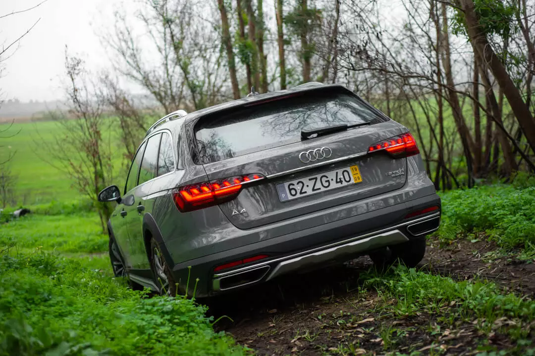 أودي A4 Allroad 40 TDI