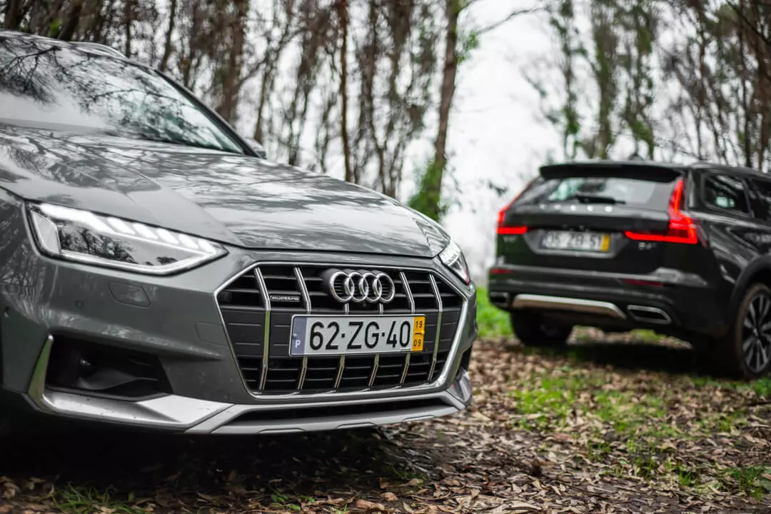 Audi A4 Allroad 40 TDI vs Volvo V60 Traws Gwlad D4 190