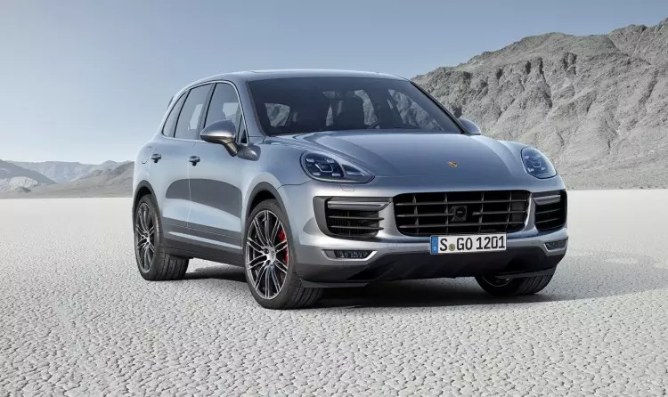 2015 оны Porsche Cayenne