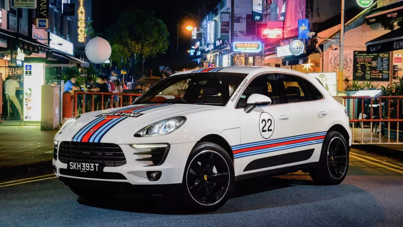 پورسچى Macan Martini Racing 2017