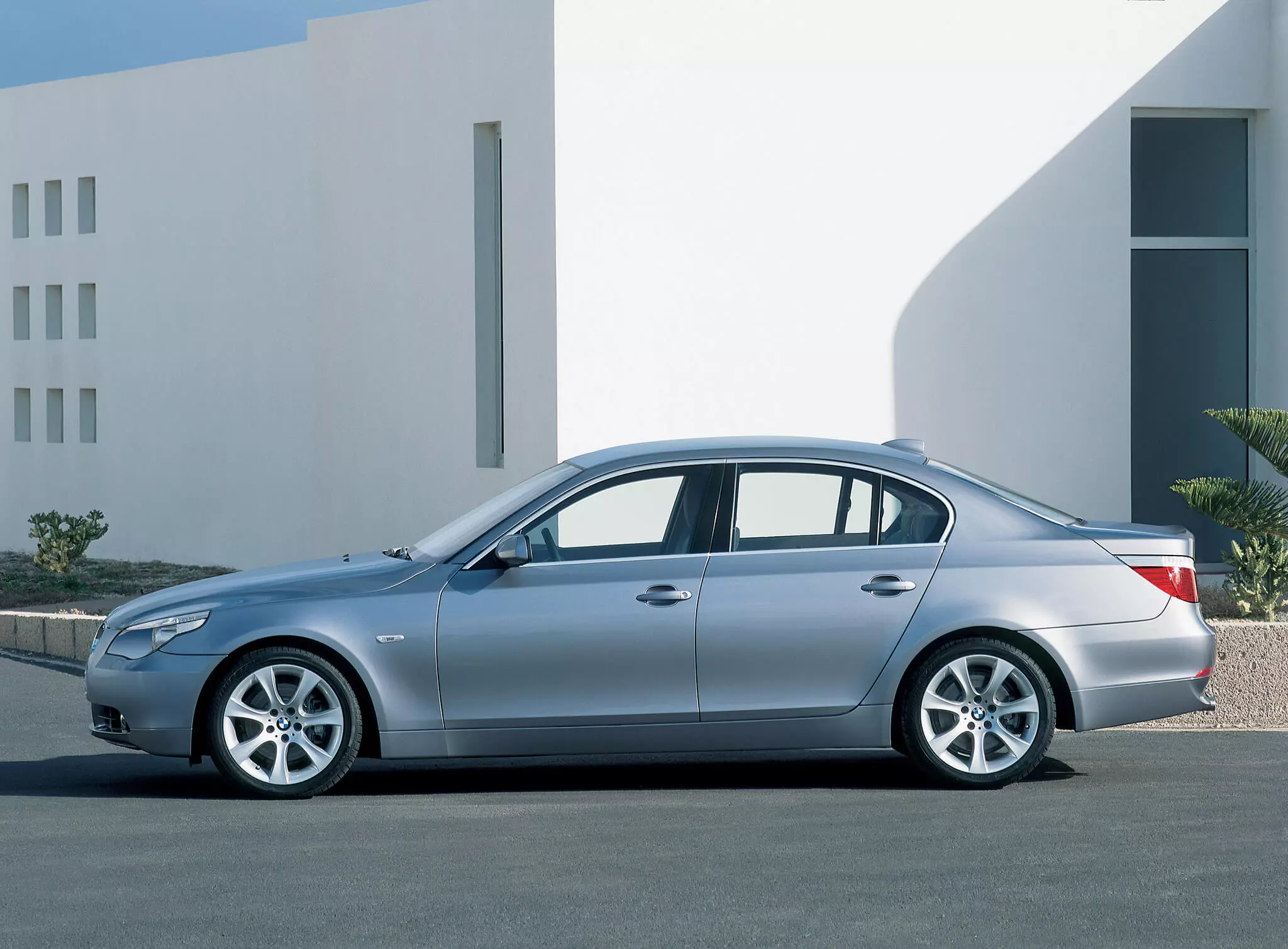 BMW 5 Series E60