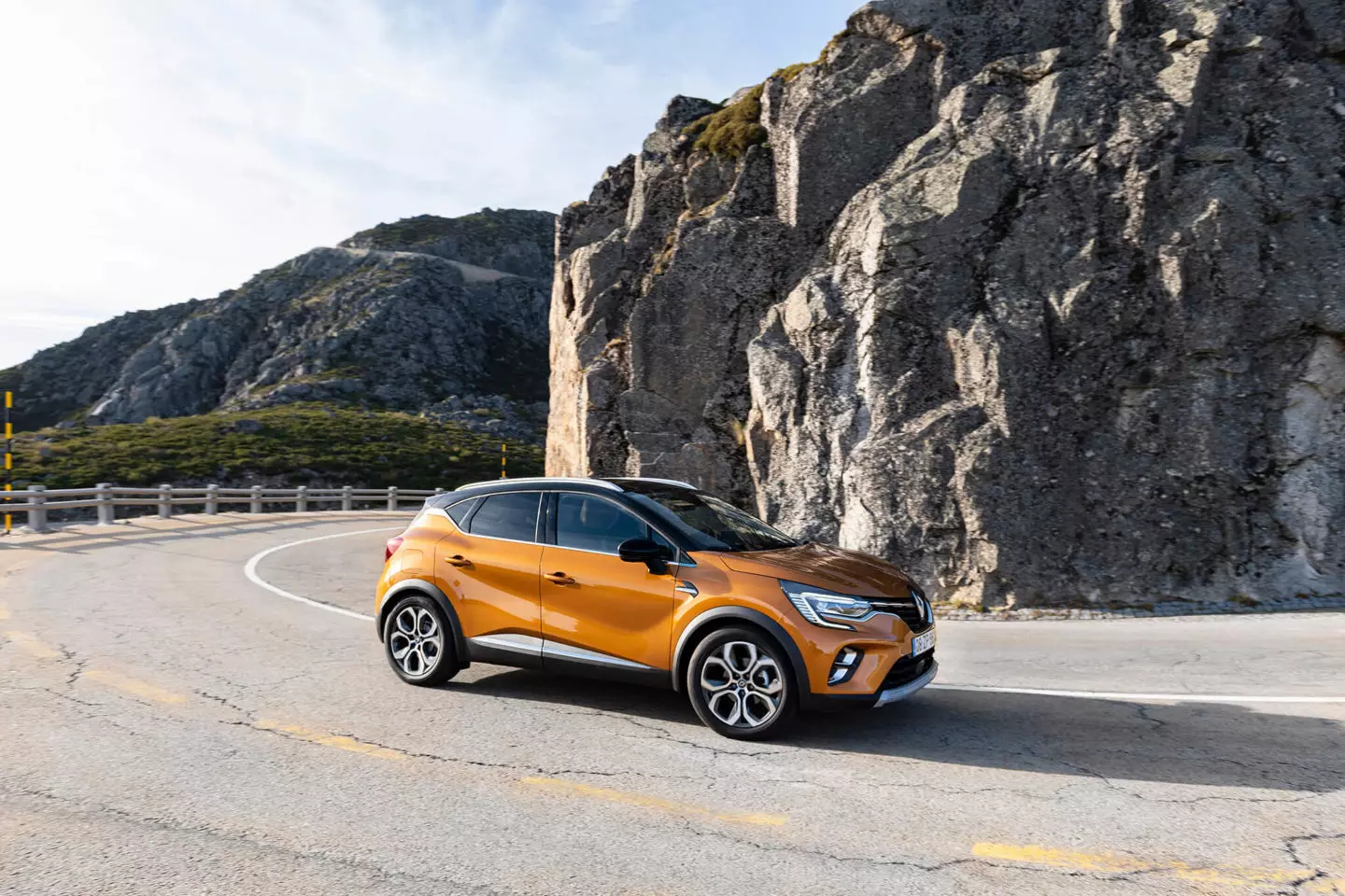 “Renault Captur 2020”