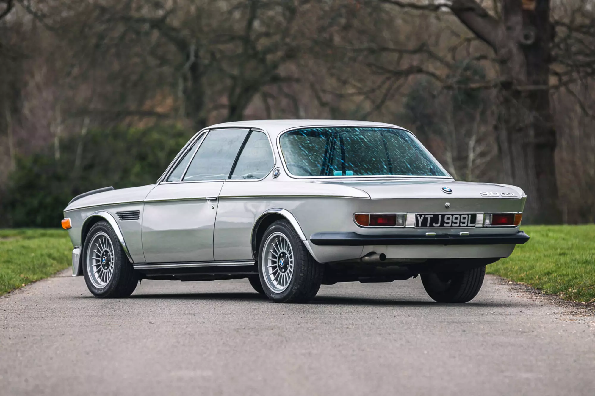 سيارة BMW-3.0-CSL