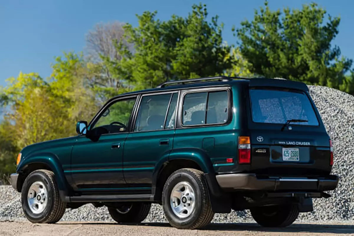 Toyota Land Cruiser hii inagharimu zaidi ya G-Class mpya 4449_1