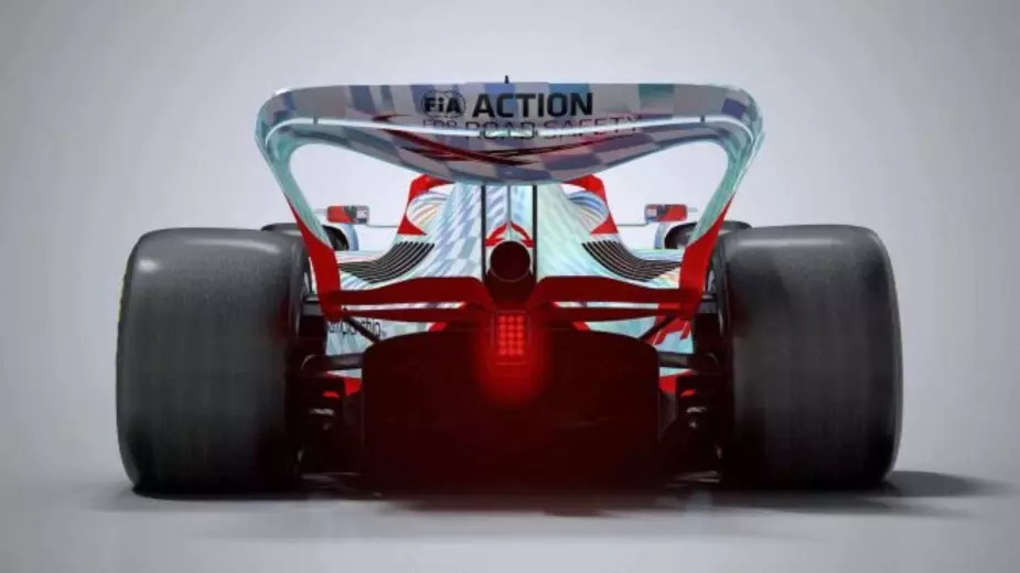 새로운 F1 자동차의 흥미로운 곡선형 리어 윙은 어떻게 작동합니까?